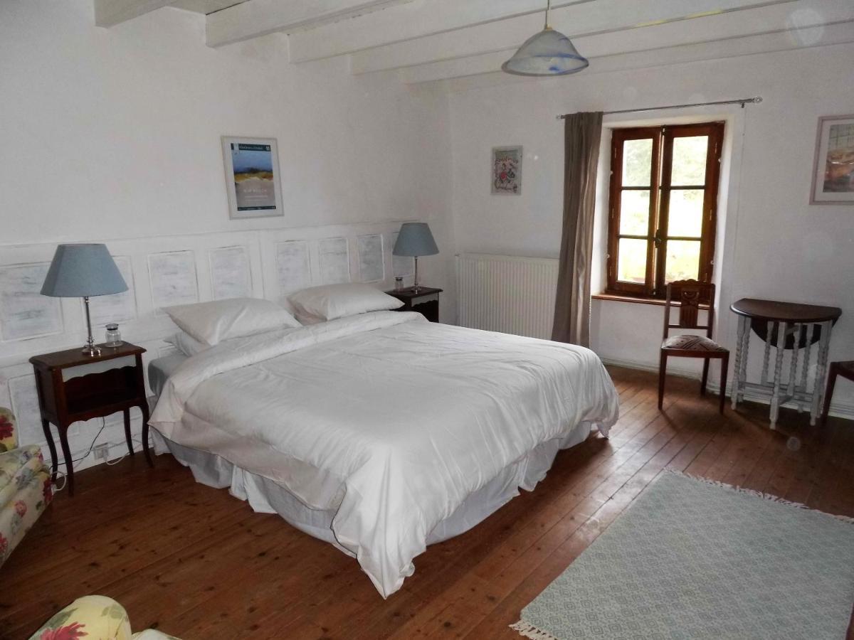 La Bicyclette Bleue Bed and Breakfast Montpinchon Exteriör bild