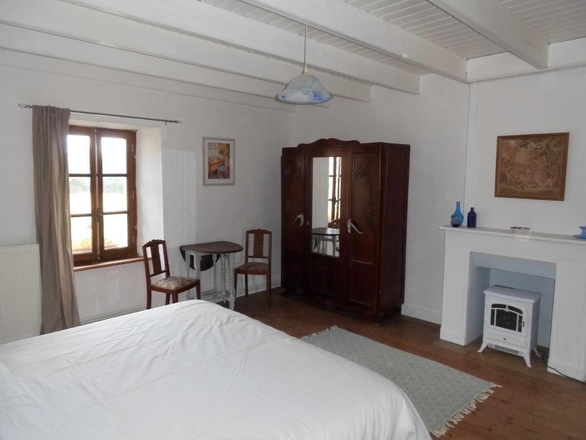 La Bicyclette Bleue Bed and Breakfast Montpinchon Exteriör bild