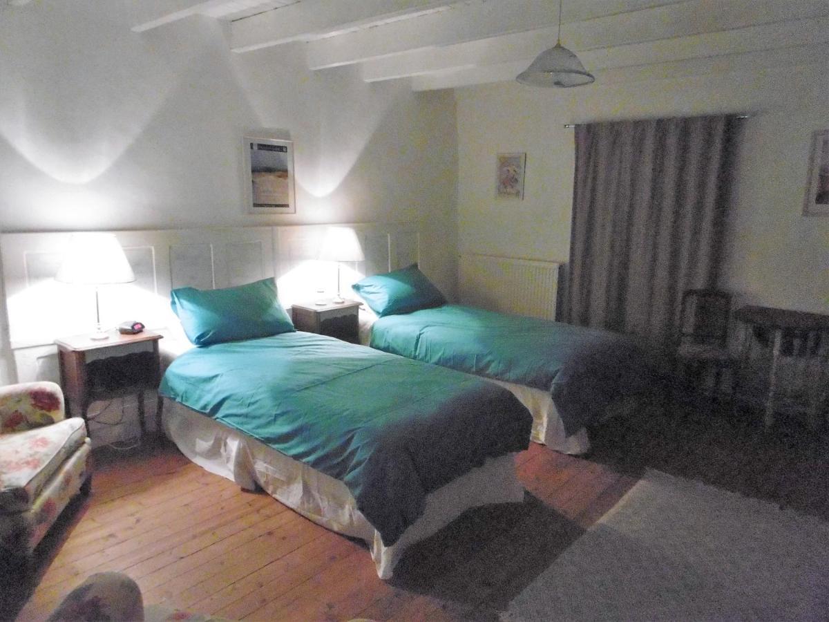 La Bicyclette Bleue Bed and Breakfast Montpinchon Exteriör bild