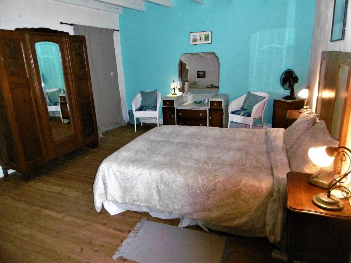 La Bicyclette Bleue Bed and Breakfast Montpinchon Exteriör bild